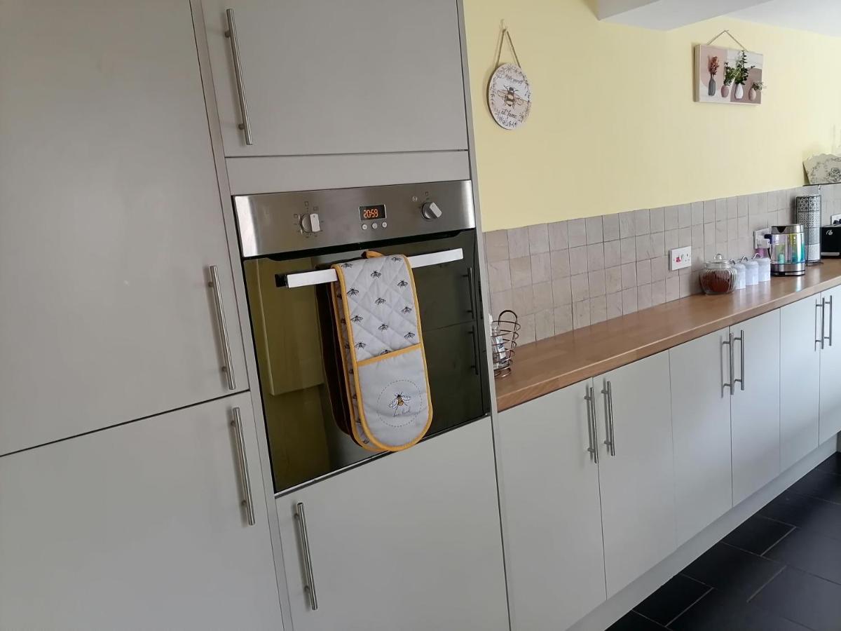 Tynant House- Modern 3 Bed House- City Centre And Free Parking Cardiff Dış mekan fotoğraf