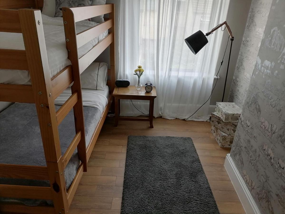 Tynant House- Modern 3 Bed House- City Centre And Free Parking Cardiff Dış mekan fotoğraf